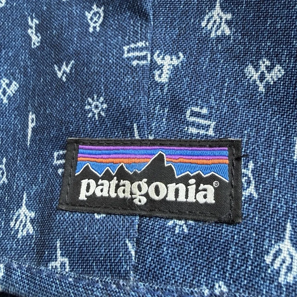 Patagonia Arbor Pack 26L Backpack Legend Blue Laptop Sleeve Heritage Daypack